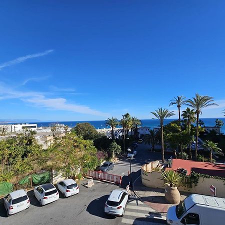 Pueblo Blanco Sea View Apartment By Namaste Elite Torremolinos Exteriör bild