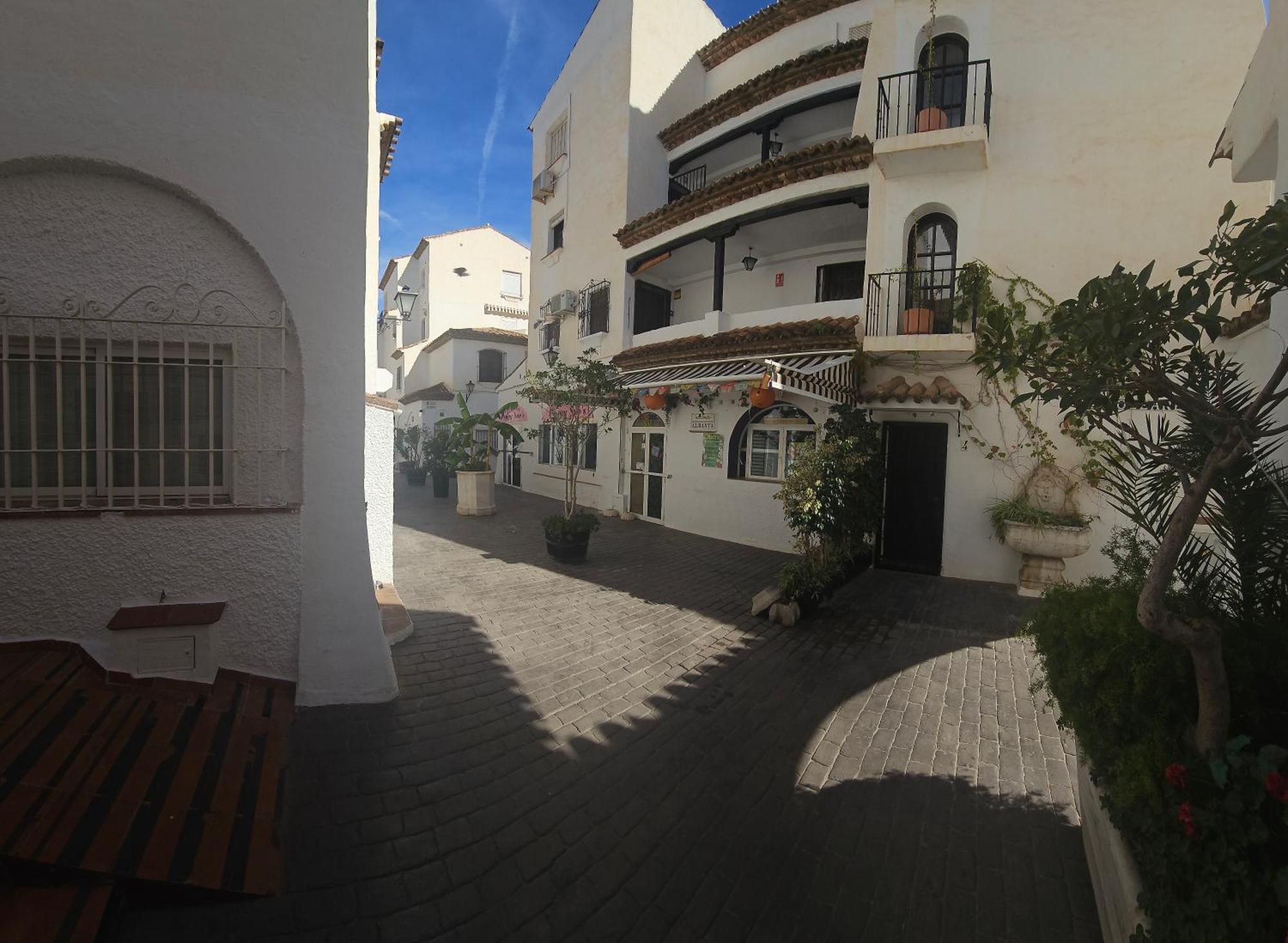 Pueblo Blanco Sea View Apartment By Namaste Elite Torremolinos Exteriör bild